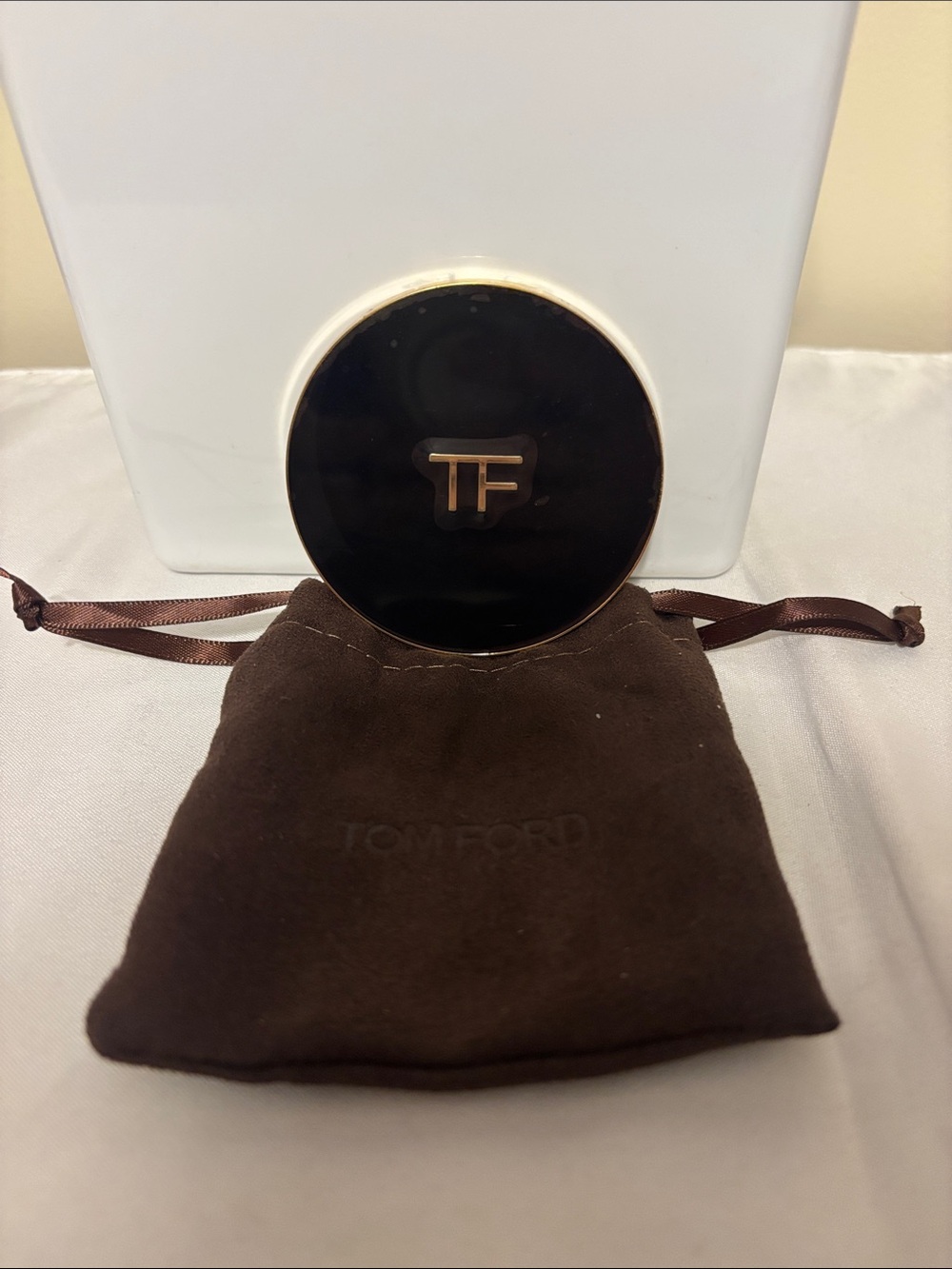 ✨NWOT VIP GWP Authentic Tom Ford Beauty Dual-Sided Pocket Compact Mirror & Pouch